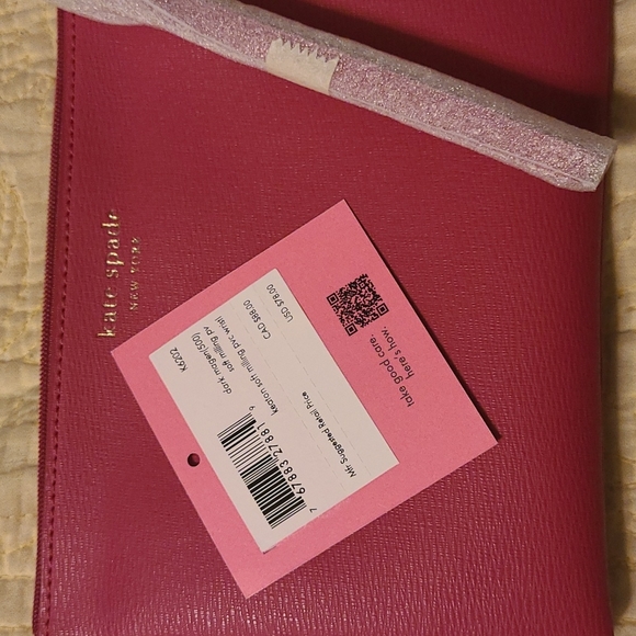 kate spade Handbags - NWT Kate Spade Pouch Wristlet